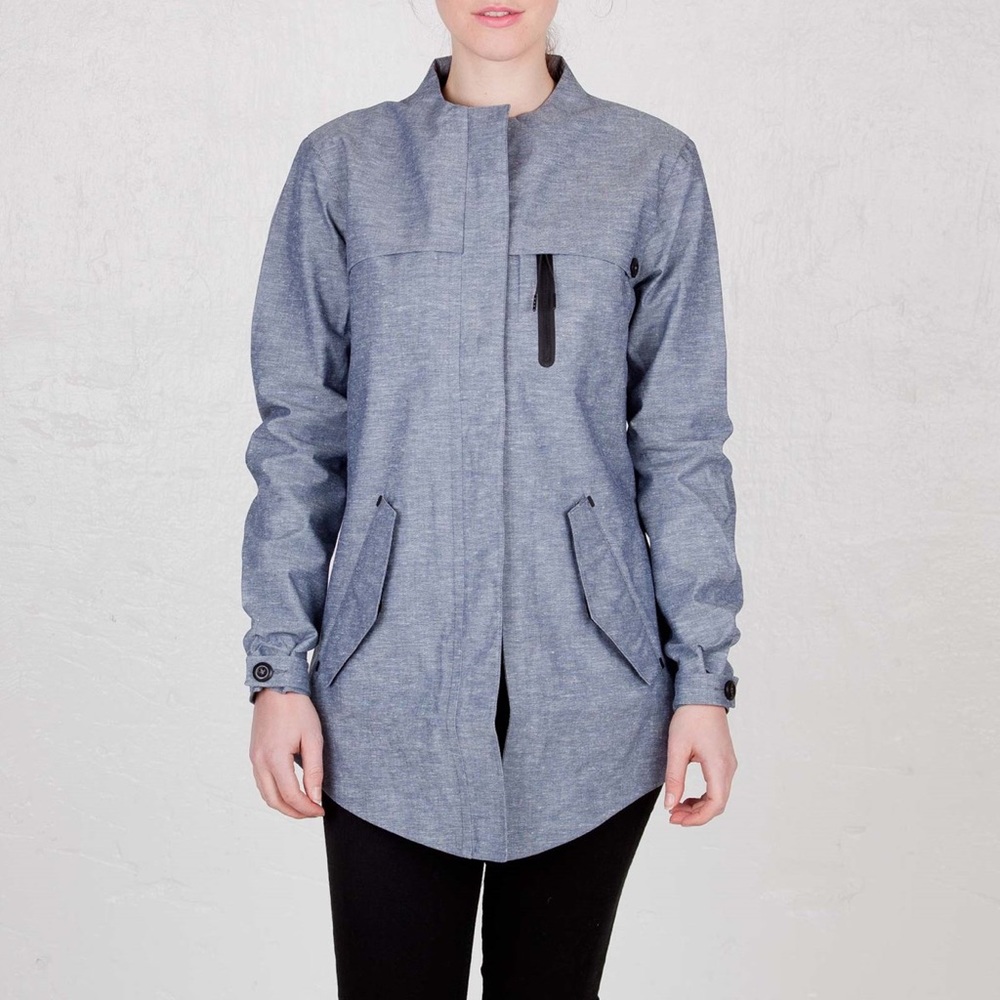 Nike Women’s NSW 3L Chambray Jacket Sz L In Midnight Navy/Reflective Silver - Picture 1 of 13